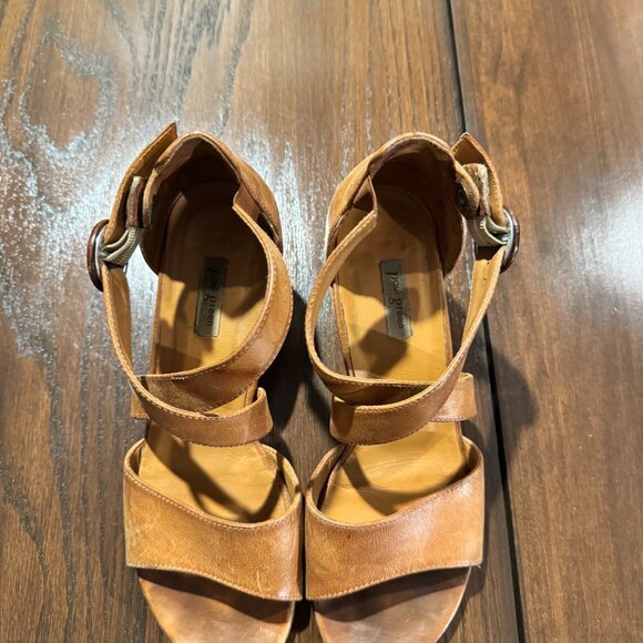 Paul Green Camel Leather Block-Heel Sandals - Picture 2 of 4